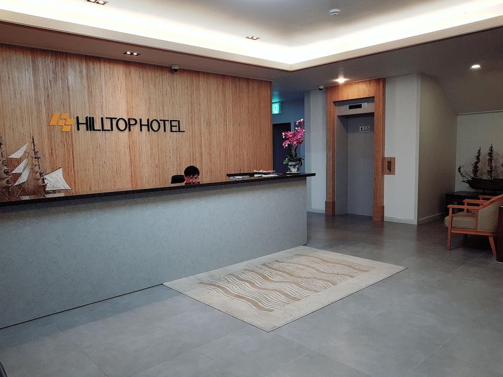 Daegu Hilltop Hotel מראה חיצוני תמונה